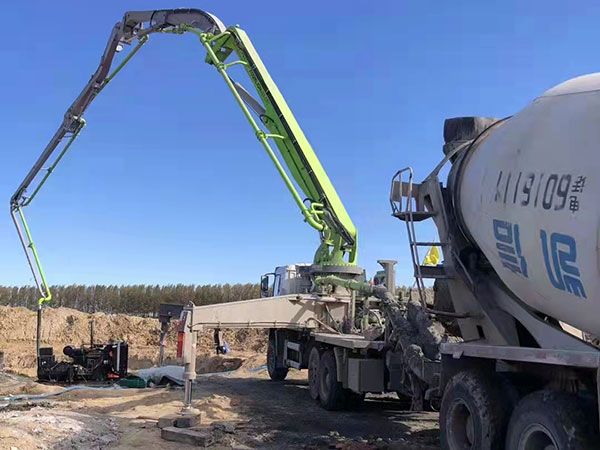 嶺縣龍鳳湖200mw風(fēng)電制氫示范項(xiàng)目二期道路、風(fēng)機(jī)基礎(chǔ)、箱變基礎(chǔ)及風(fēng)機(jī)平臺(tái)施工1